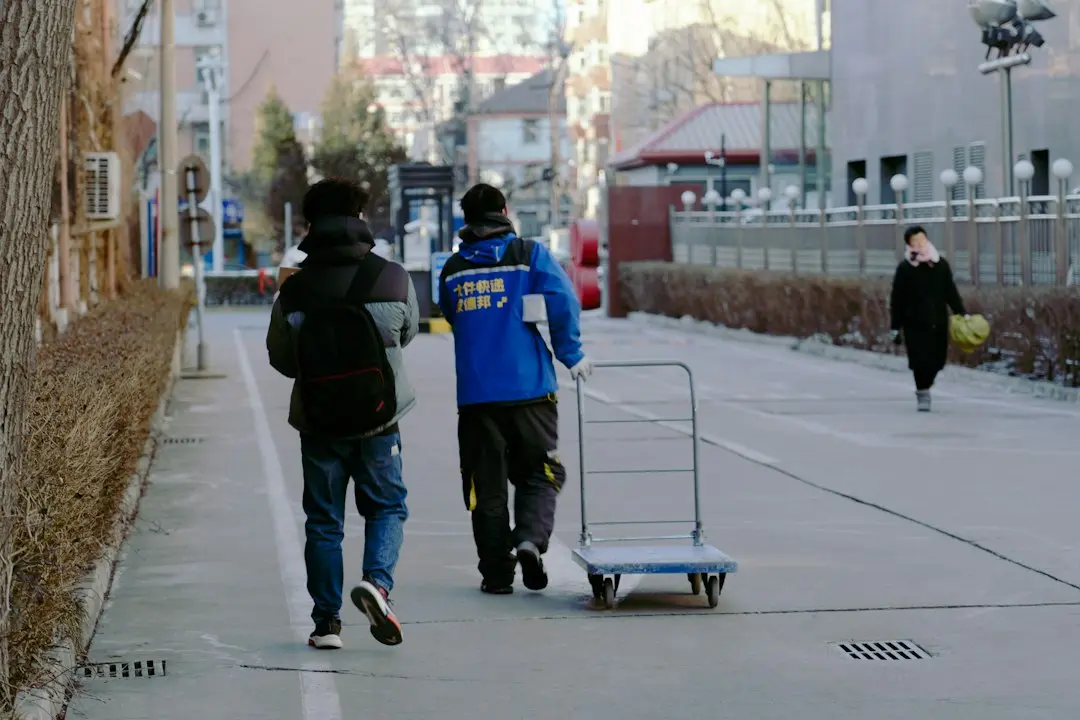 Revoluție pe două roți: bicicleta electrică fără lanț care scapă de ulei și pinioane