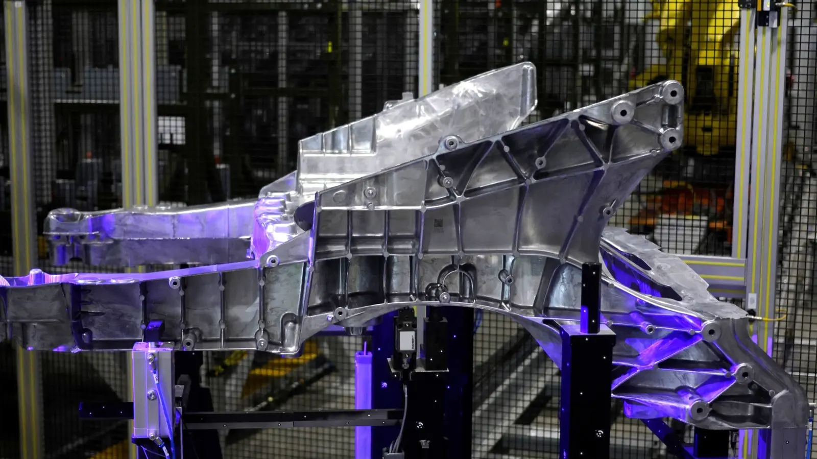 Ford simplifică producția noii camionete electrice prin tehnologia turnării pieselor monobloc