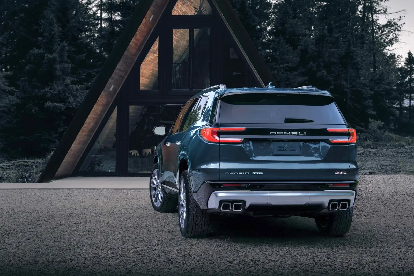 Trei modele SUV de la GM devin hibride, nu electrice