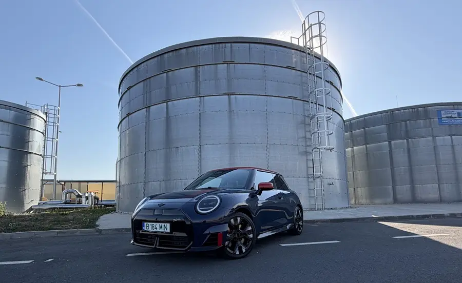 MINI JCW Electric: test pe străzile din București