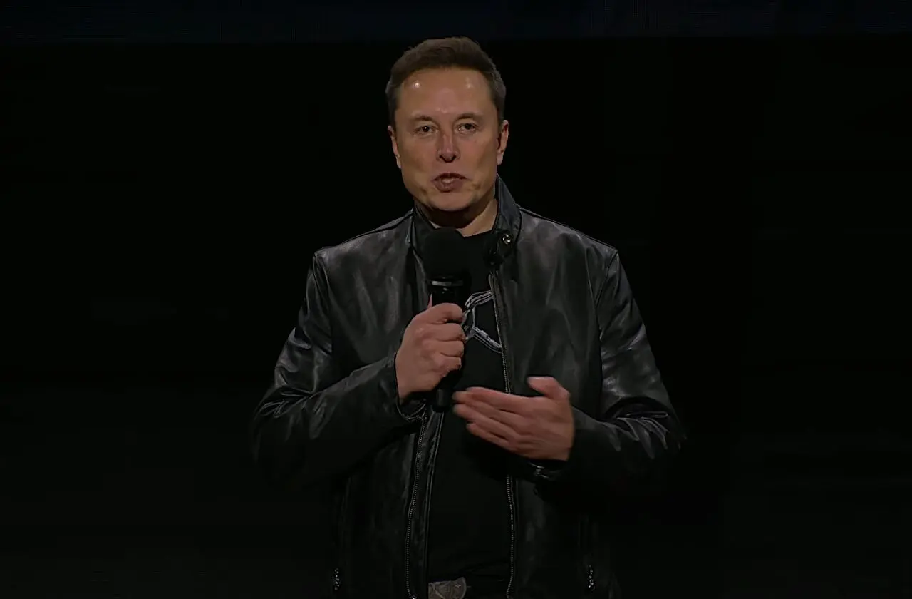 Tesla părăsește mașinile pentru roboți și servicii autonome